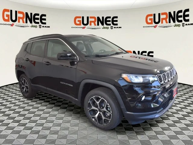 New 2026 Diamond Black Crystal Pearl-Coat Exterior Paint Jeep Limited image 9