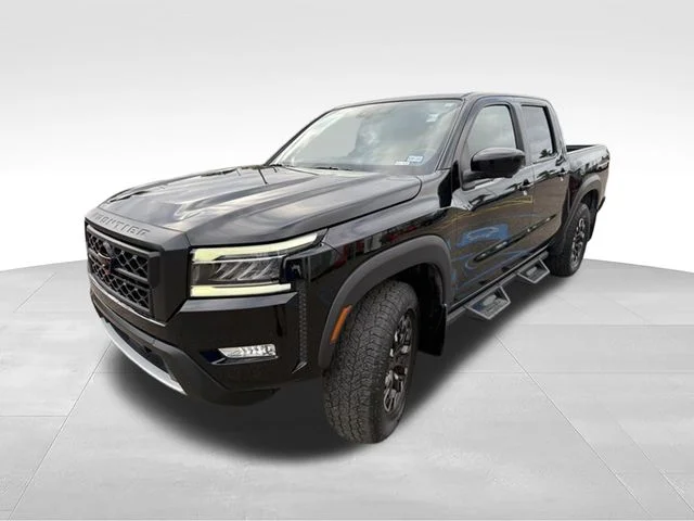 Used 2024 Black Nissan PRO-4X image 4