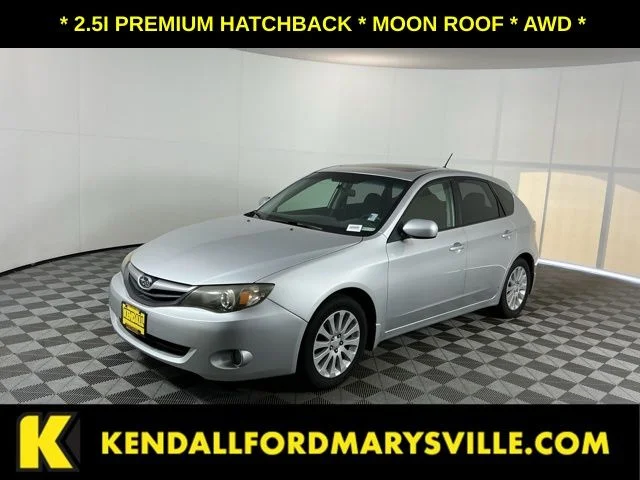 Used 2011 Silver Subaru 2.5i image 1