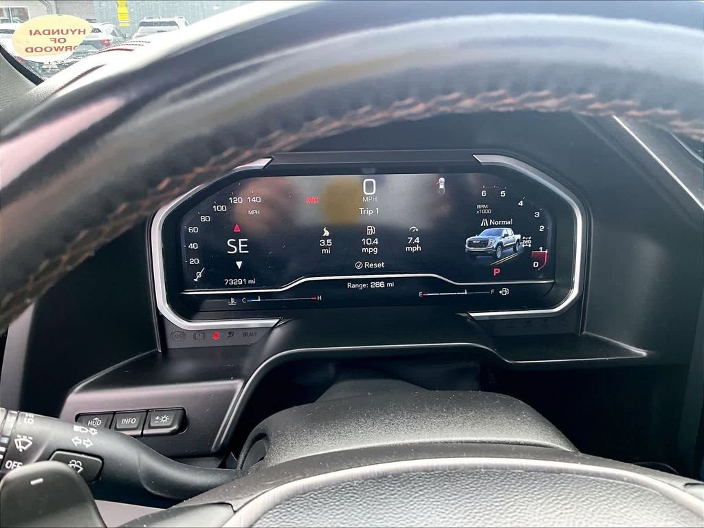 Used 2024 White GMC AT4 image 45