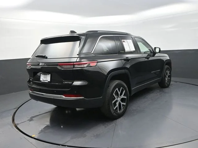 Used 2023 Black Jeep Limited image 9