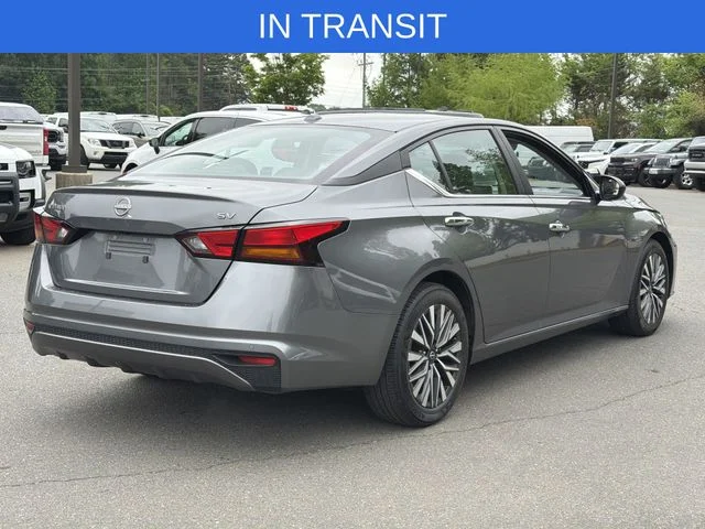Used 2024 Gray Nissan 2.5 SV image 13