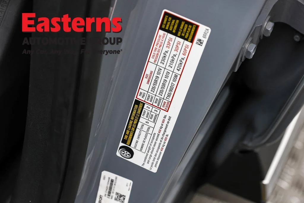 Used 2023 Gray Nissan SL image 33