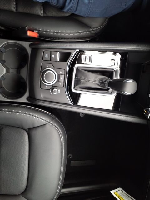Used 2025 White Mazda 2.5 S Preferred Package image 18
