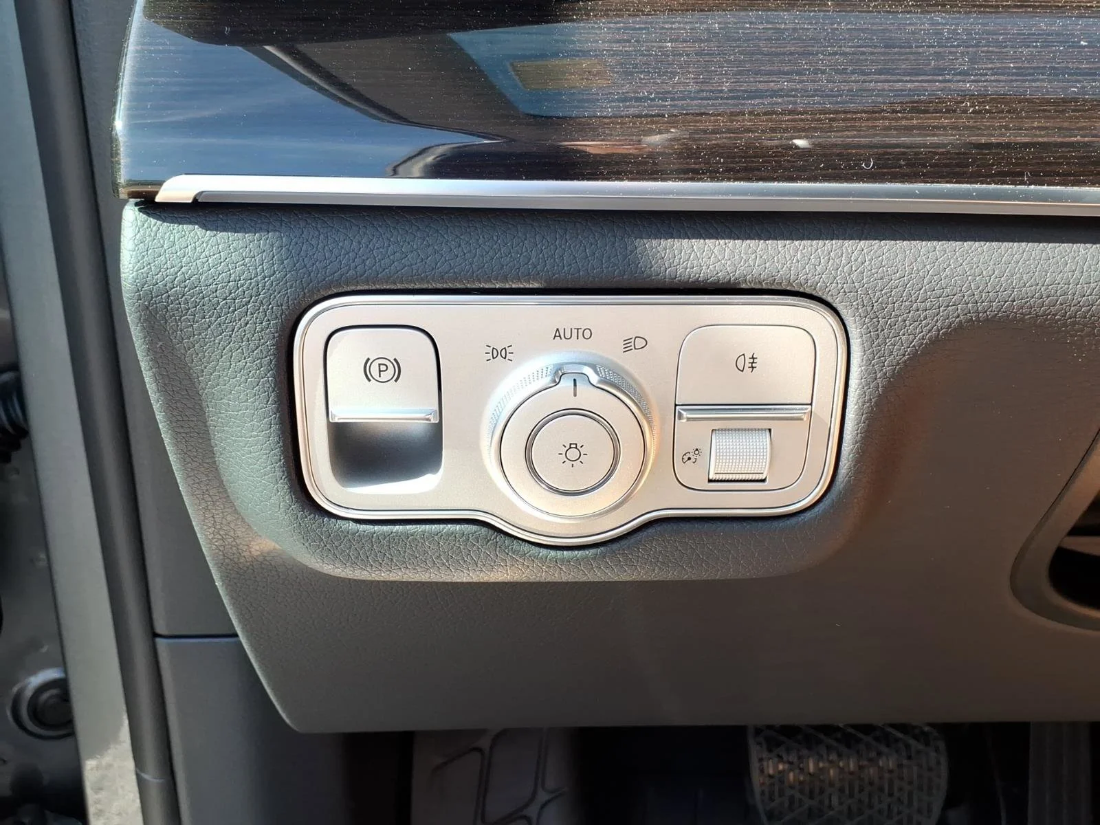 New 2026 Selenite Grey Metallic Mercedes-Benz GLE 350 image 64