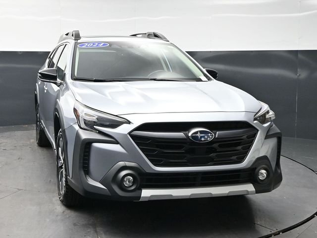 Used 2024 Ice Silver Metallic Subaru Limited image 2