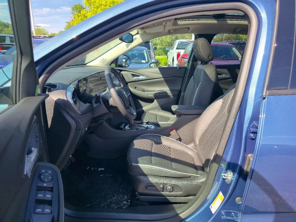 2026 Buick Encore GX Avenir - Photo 23