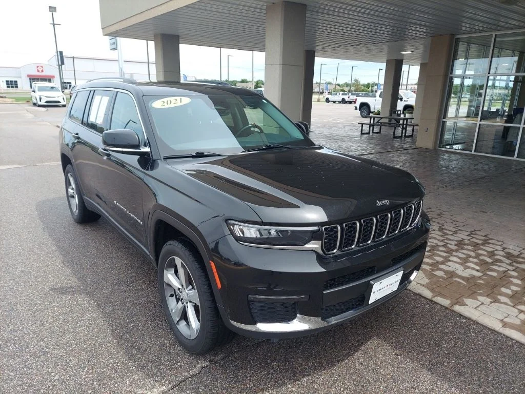 2021 Jeep Grand Cherokee L Limited's photo