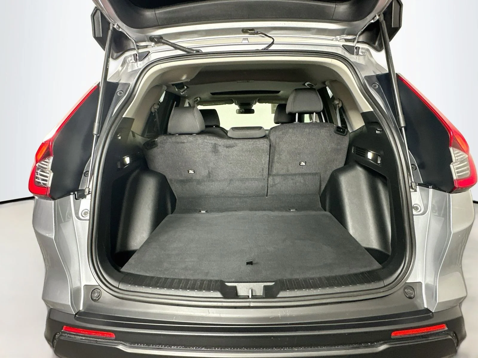 Used 2024 Silver Honda EX image 27