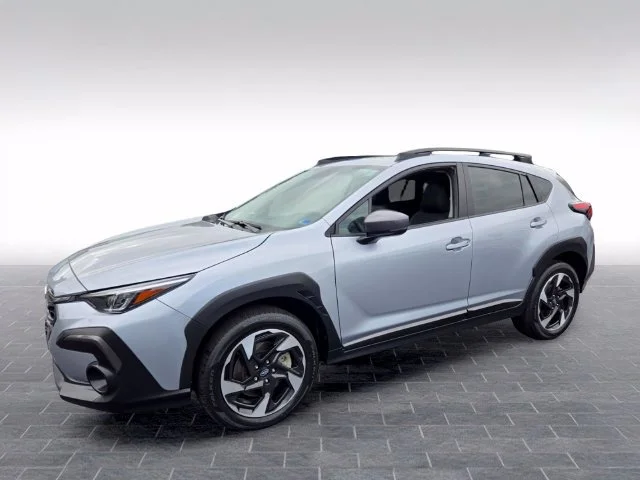 Used 2024 Ice Silver Metallic Subaru Limited image 3
