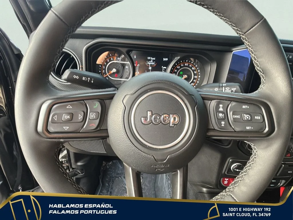 Used 2025 Black Jeep Mojave 4x4 image 19