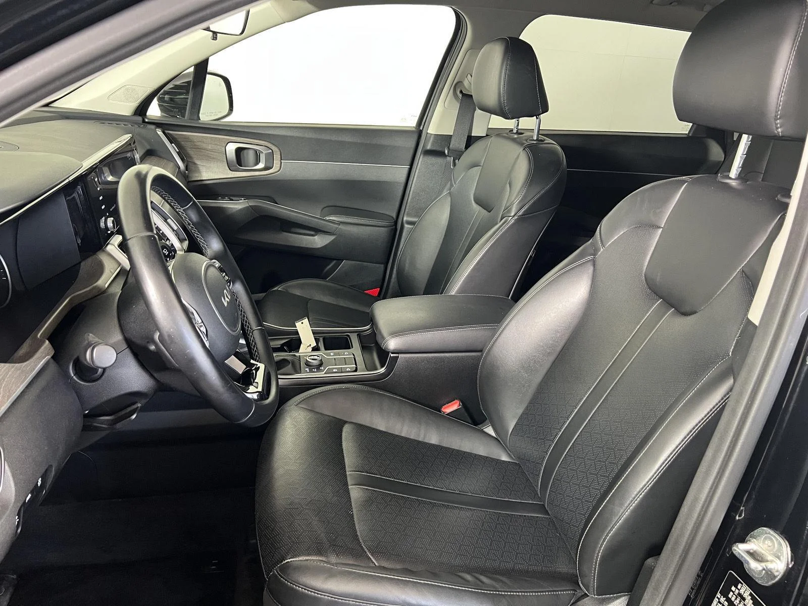 Used 2022 Ebony Black Kia X-Line S image 11