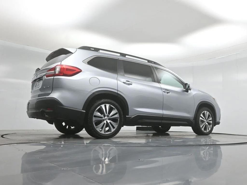 Used 2019 Silver Subaru Premium image 44