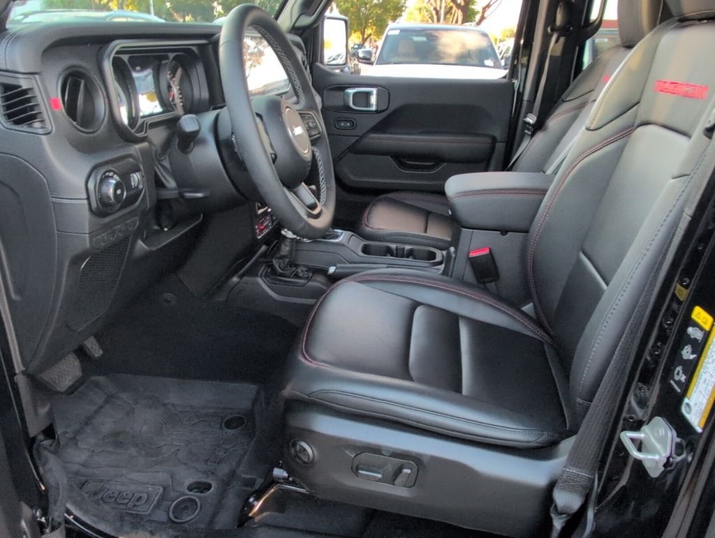 Used 2025 Black Jeep Rubicon w X Package image 7