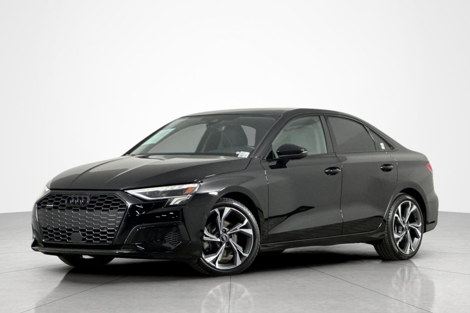 Used 2023 Brilliant Black Audi Premium 40 TFSI quattro image 1