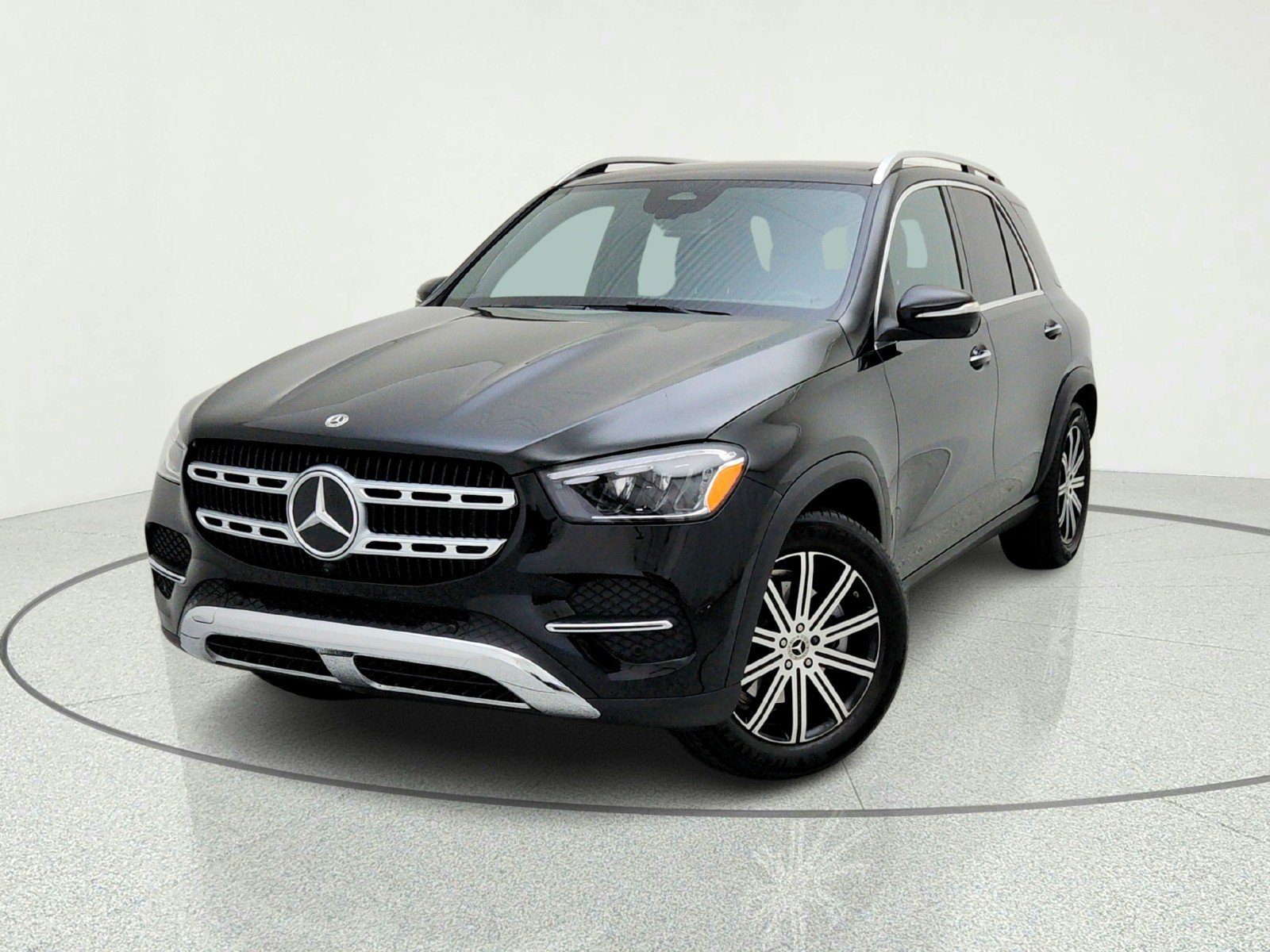Certified Used 2026 Black Mercedes-Benz GLE 350 image 2