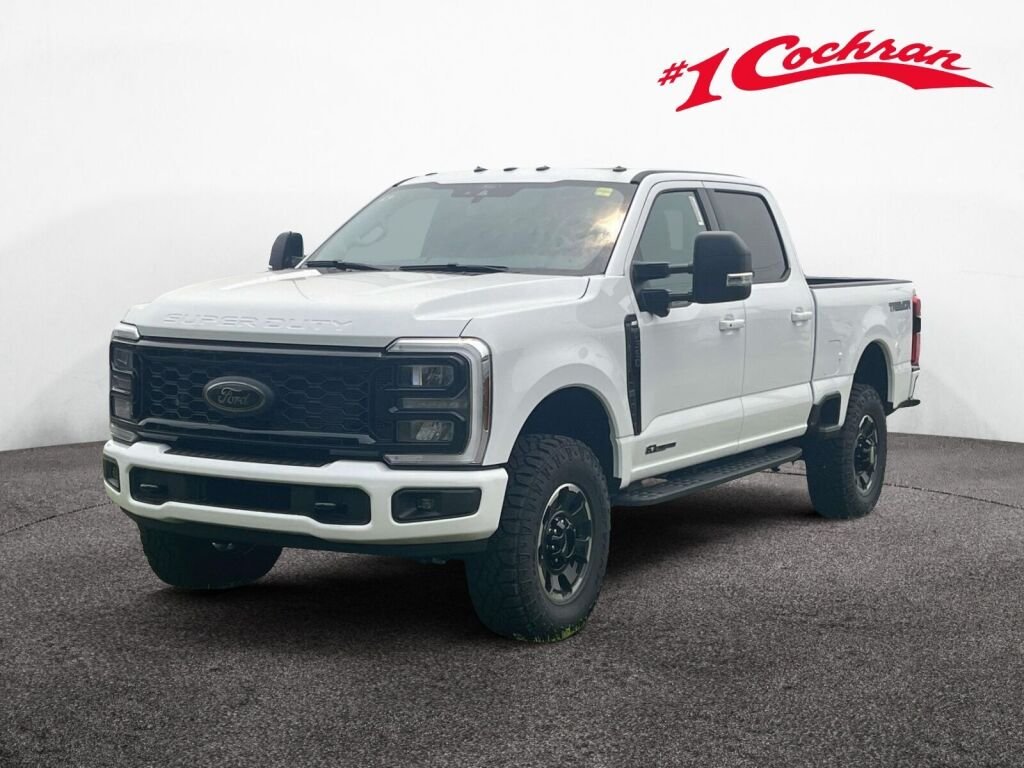 New 2026 Oxford White Ford XLT image 11