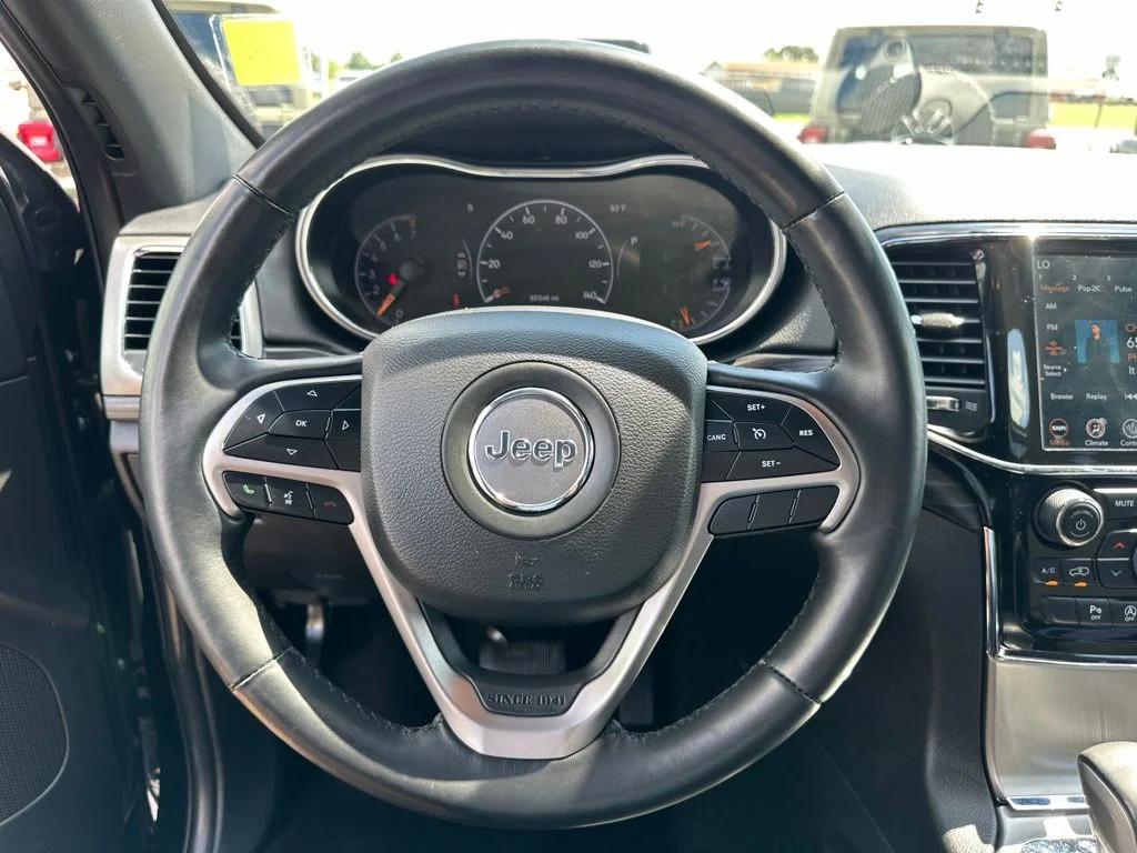 Used 2021 Black Jeep Laredo X image 45