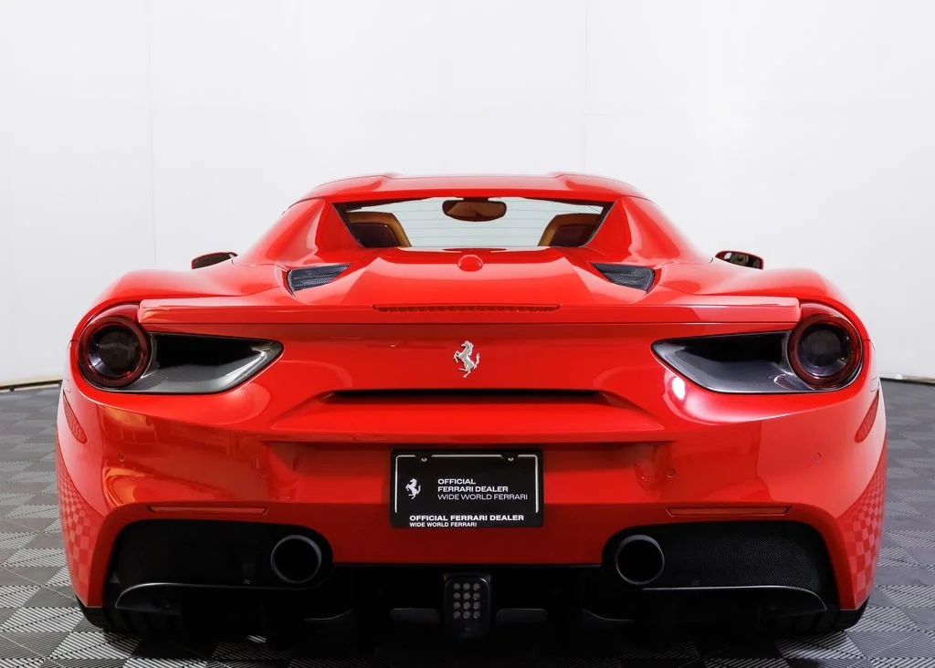 Used 2018 Rosso Corsa Ferrari Base image 14