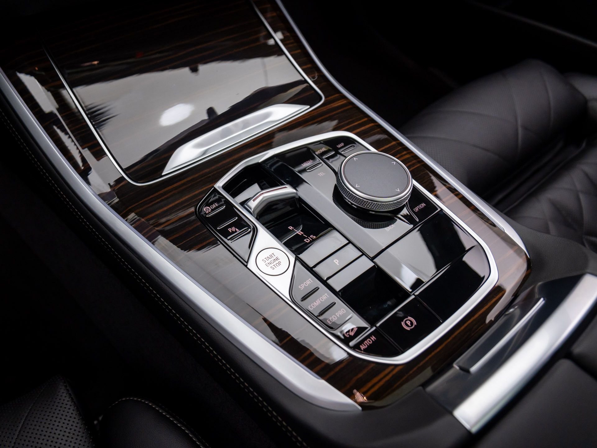 New 2026 Black Sapphire Metallic BMW xDrive40i image 12