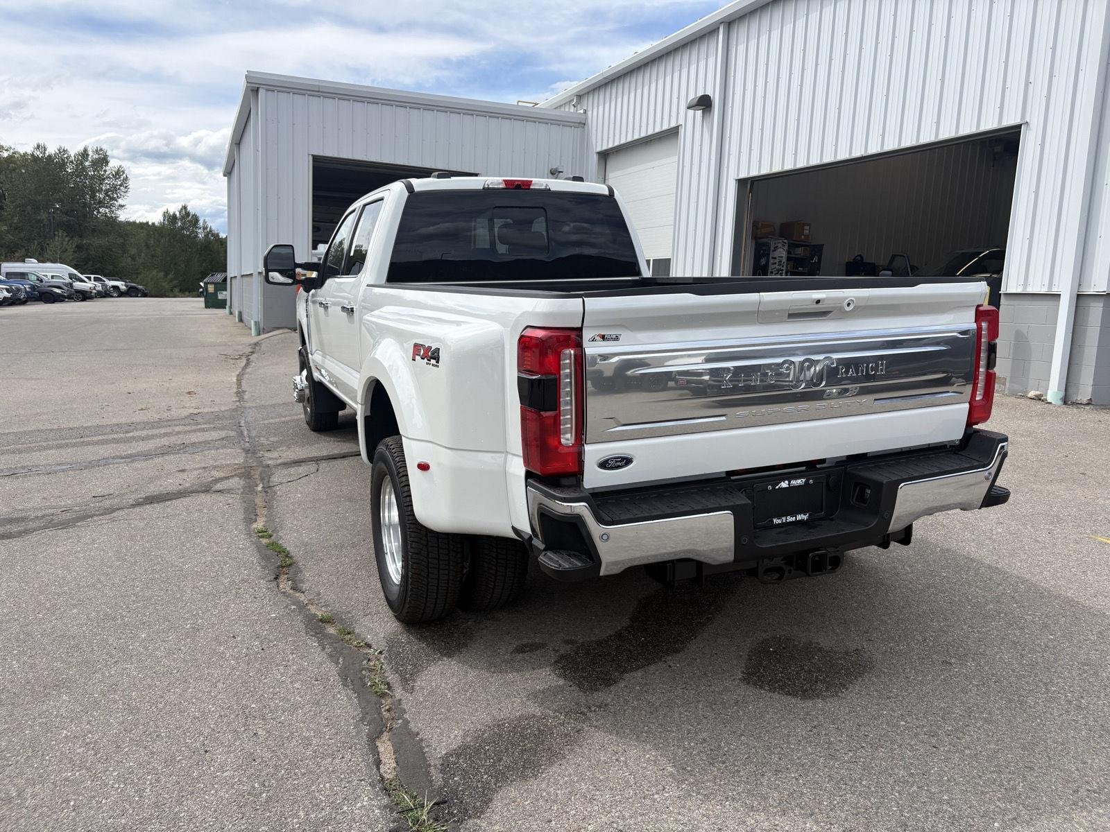 New 2026 Star White Metallic Tri-Coat Ford F-350® King Ranch® image 3