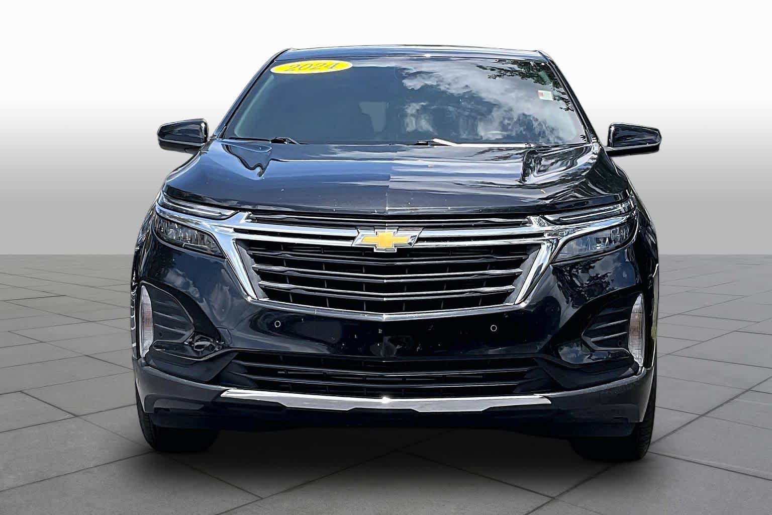 Used 2024 Mosaic Black Metallic Chevrolet LT image 4