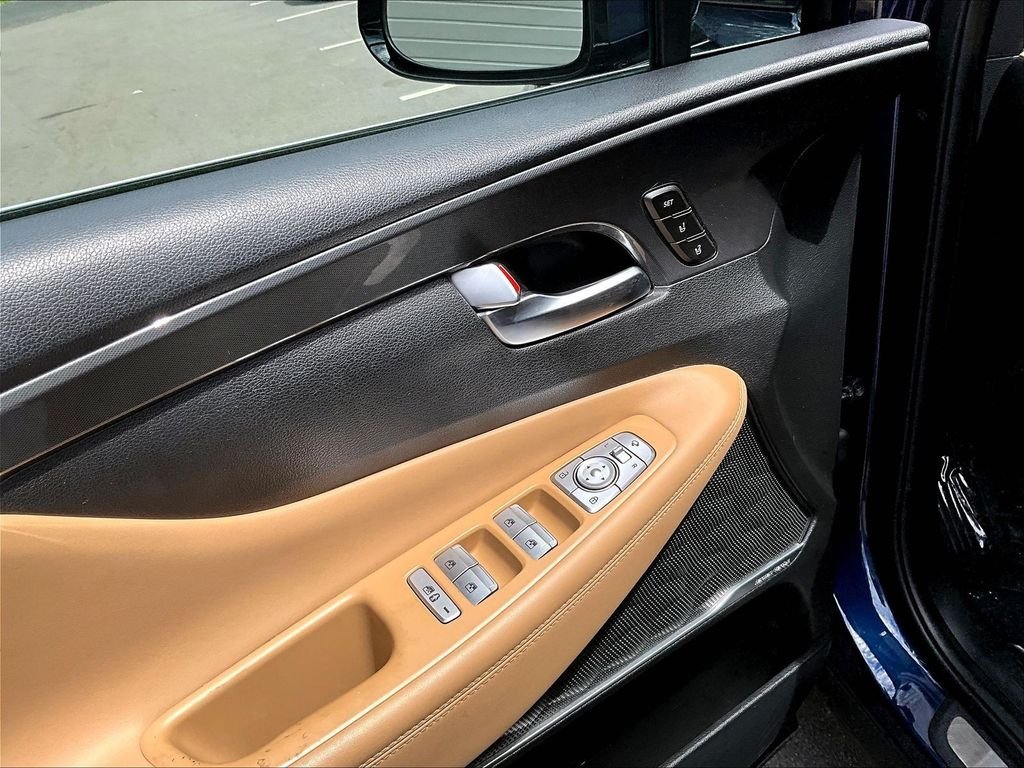 Used 2022 Blue Hyundai Calligraphy image 10