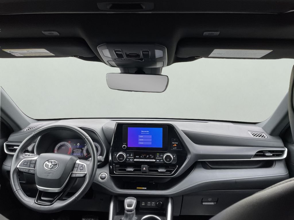 Used 2025 Silver Toyota XSE image 18