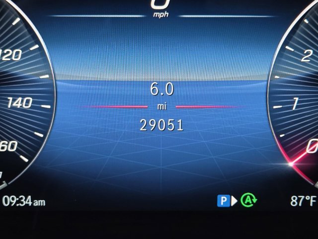 Certified Used 2024 Polar White Mercedes-Benz GLE 450 image 28