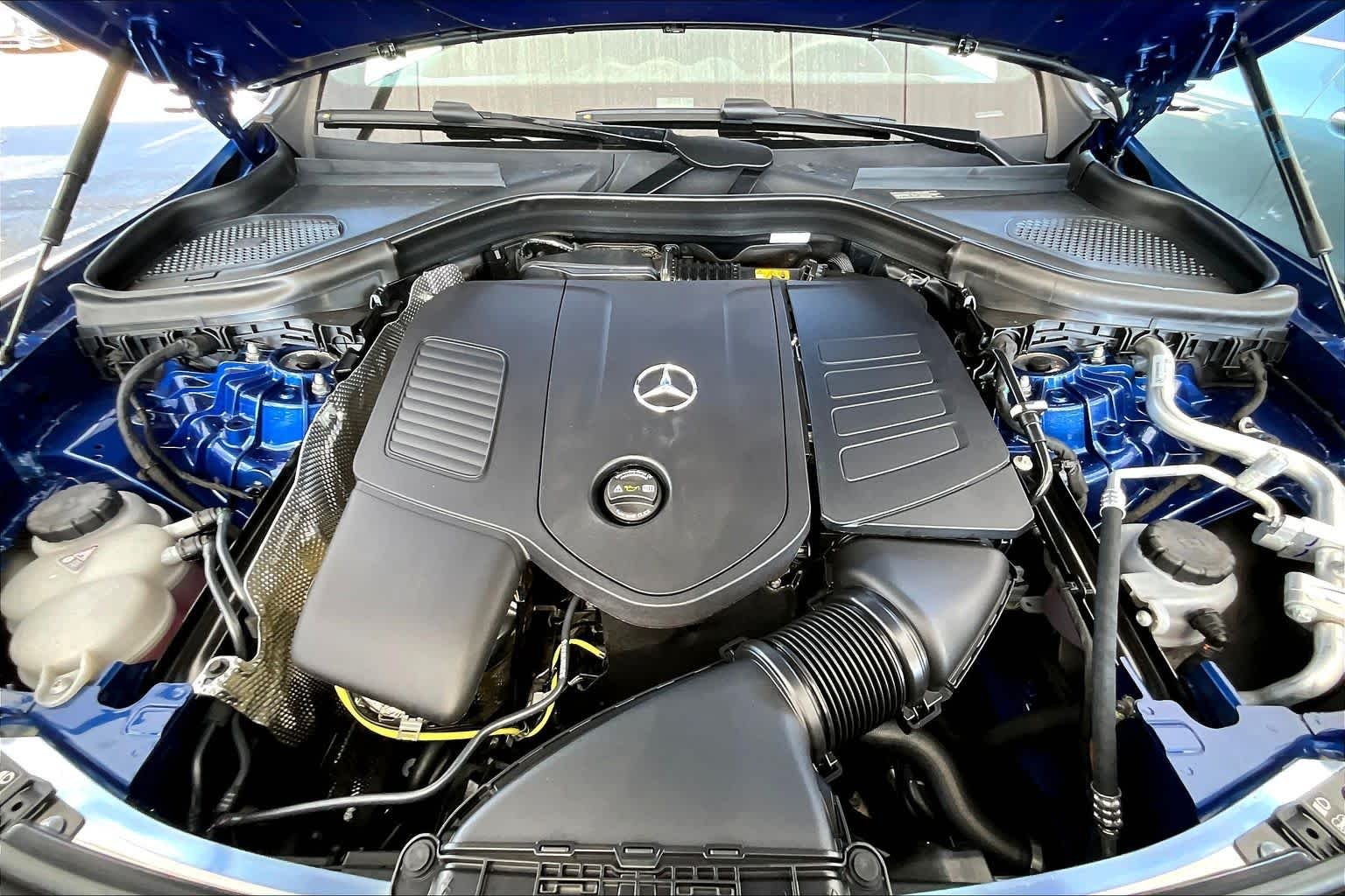 New 2026 Starling Blue Metallic Mercedes-Benz GLC 300 image 18