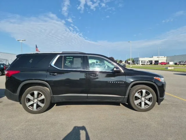 Used 2018 Black Chevrolet 3LT image 4