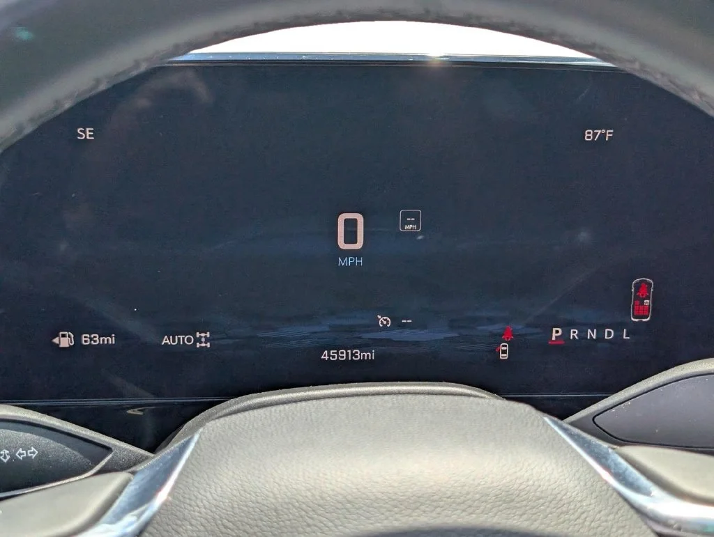 Used 2025 Black Chevrolet Z71 image 15