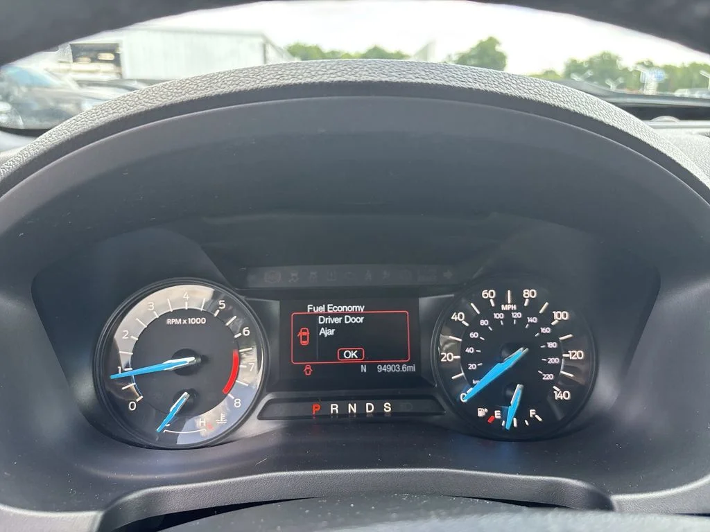 Used 2018 White Ford XLT image 10