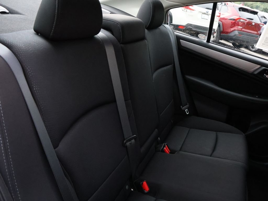 Used 2015 Red Subaru 2.5i image 12