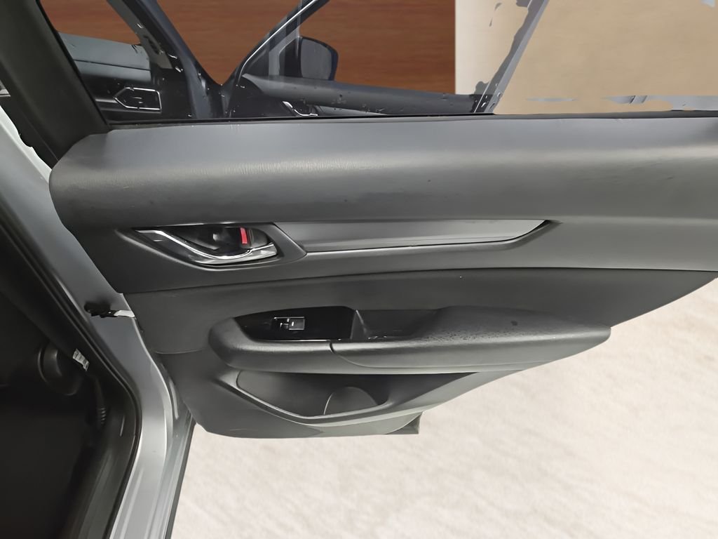 Used 2019 Silver Mazda Sport image 22