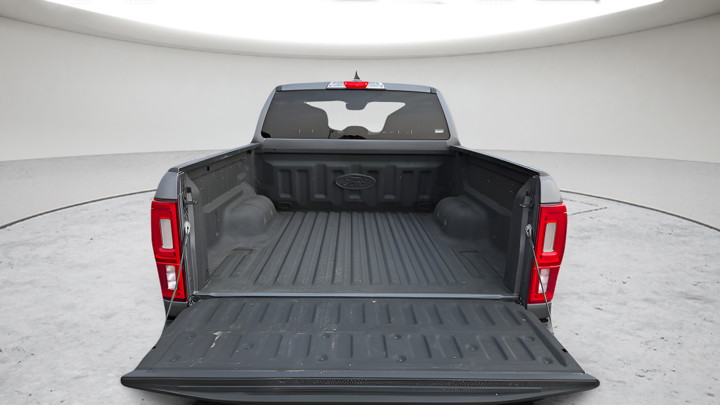 Used 2021 Gray Ford XLT image 22