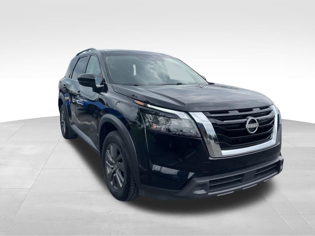 Used 2025 Black Nissan SV image 7