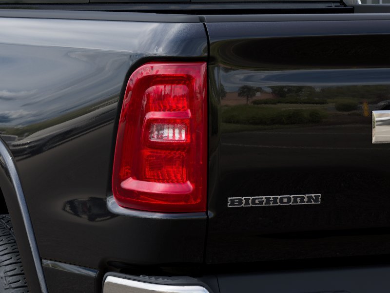 New 2026 Diamond Black Crystal Pearl-Coat Exterior Paint RAM Big Horn/Lone Star image 39
