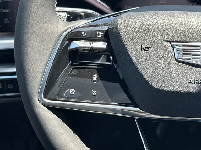 2025 Cadillac LYRIQ Luxury 1 - Photo 7