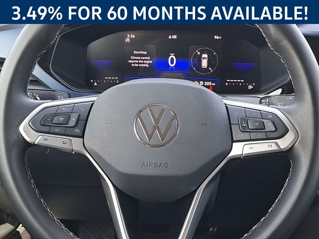 2024 Volkswagen Taos SE - Photo 13