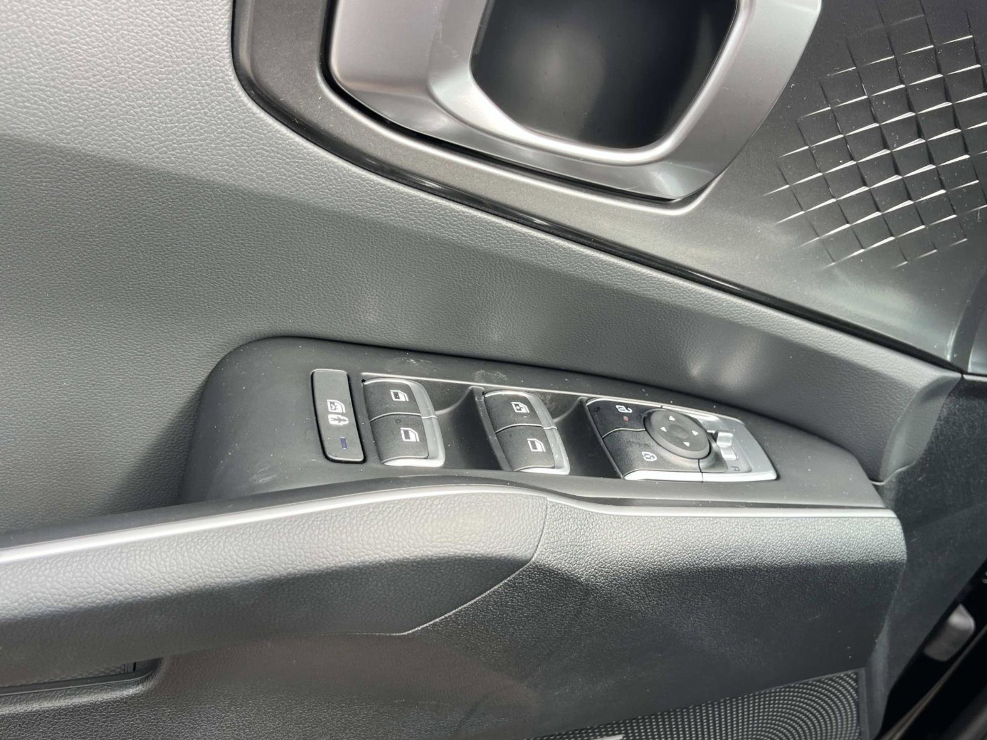 New 2026 Ebony Black Kia EX image 19