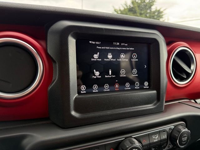 Used 2018 Silver Jeep Unlimited Rubicon image 27