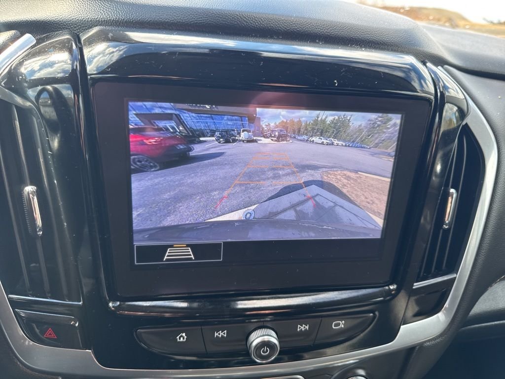 2020 Chevrolet Traverse 1LT - Photo 26