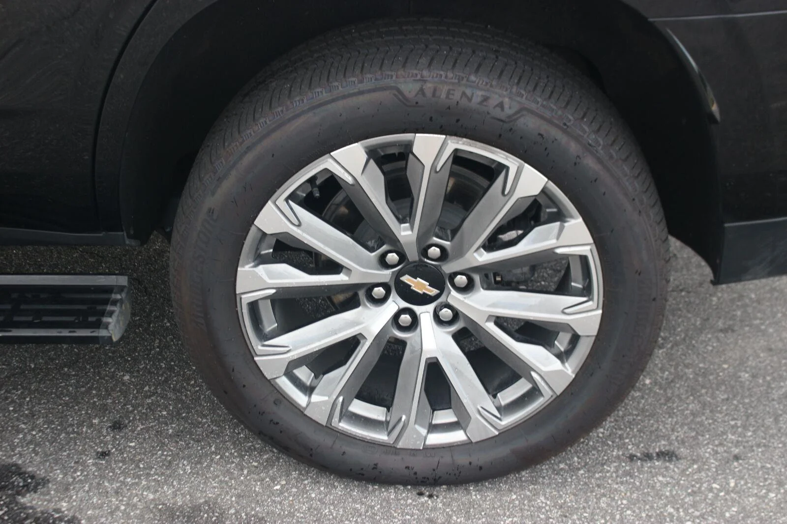 Used 2025 Black Chevrolet High Country image 42