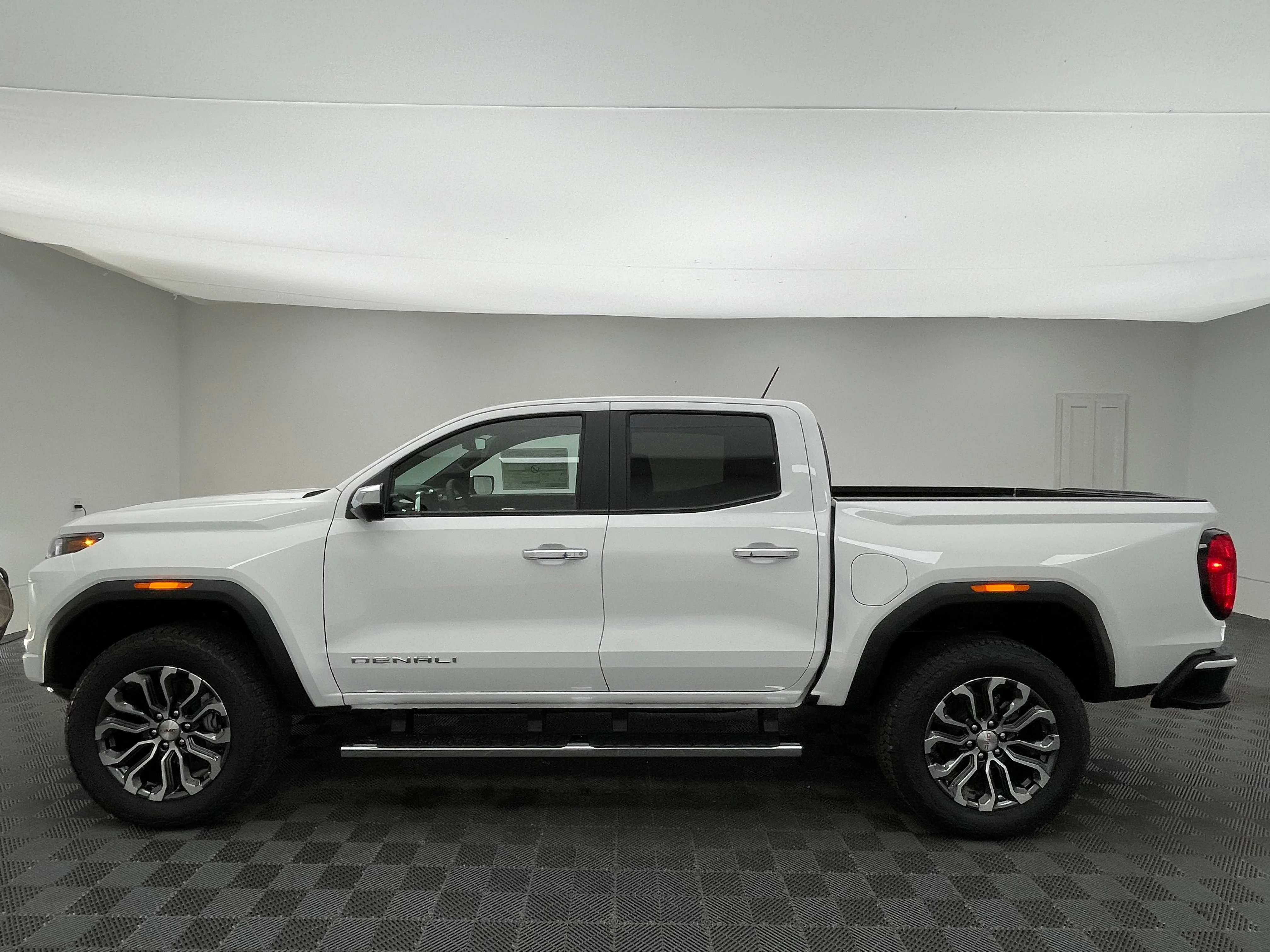 Used 2026 Summit White GMC Denali image 12