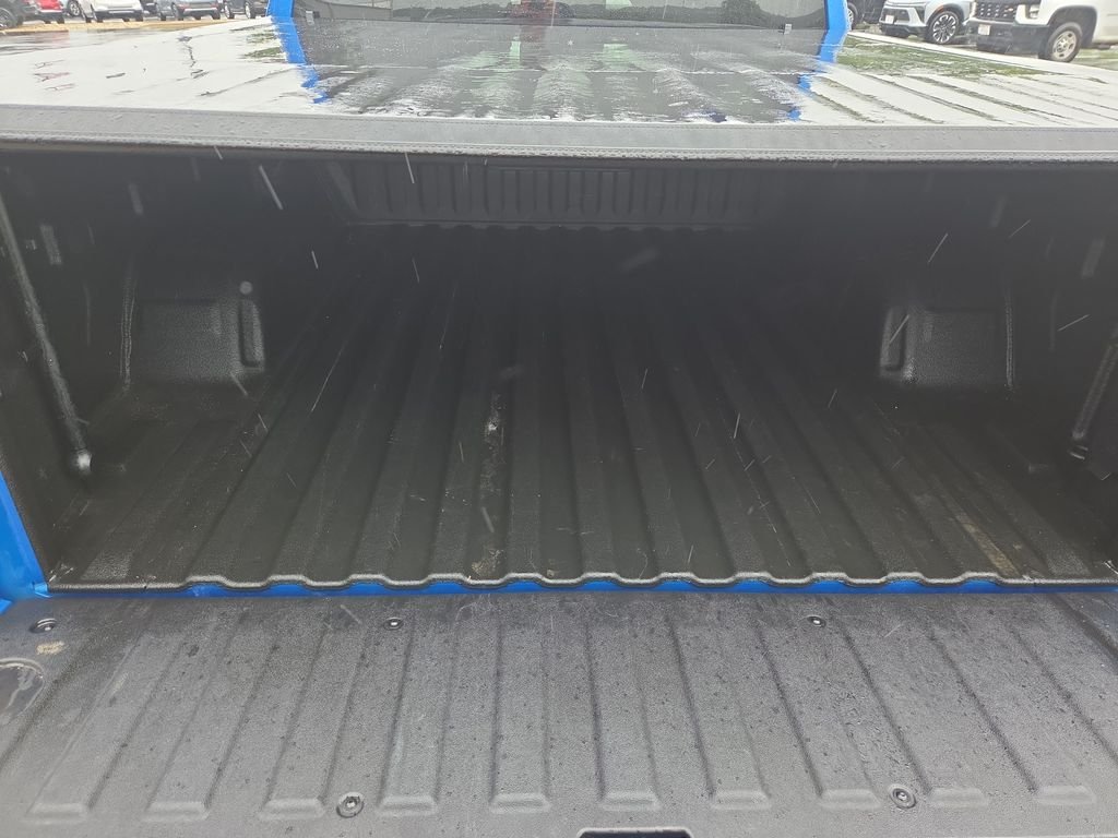 Used 2023 Blue GMC Elevation image 30