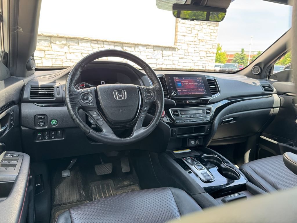 2023 Honda Ridgeline Black Edition - Photo 14