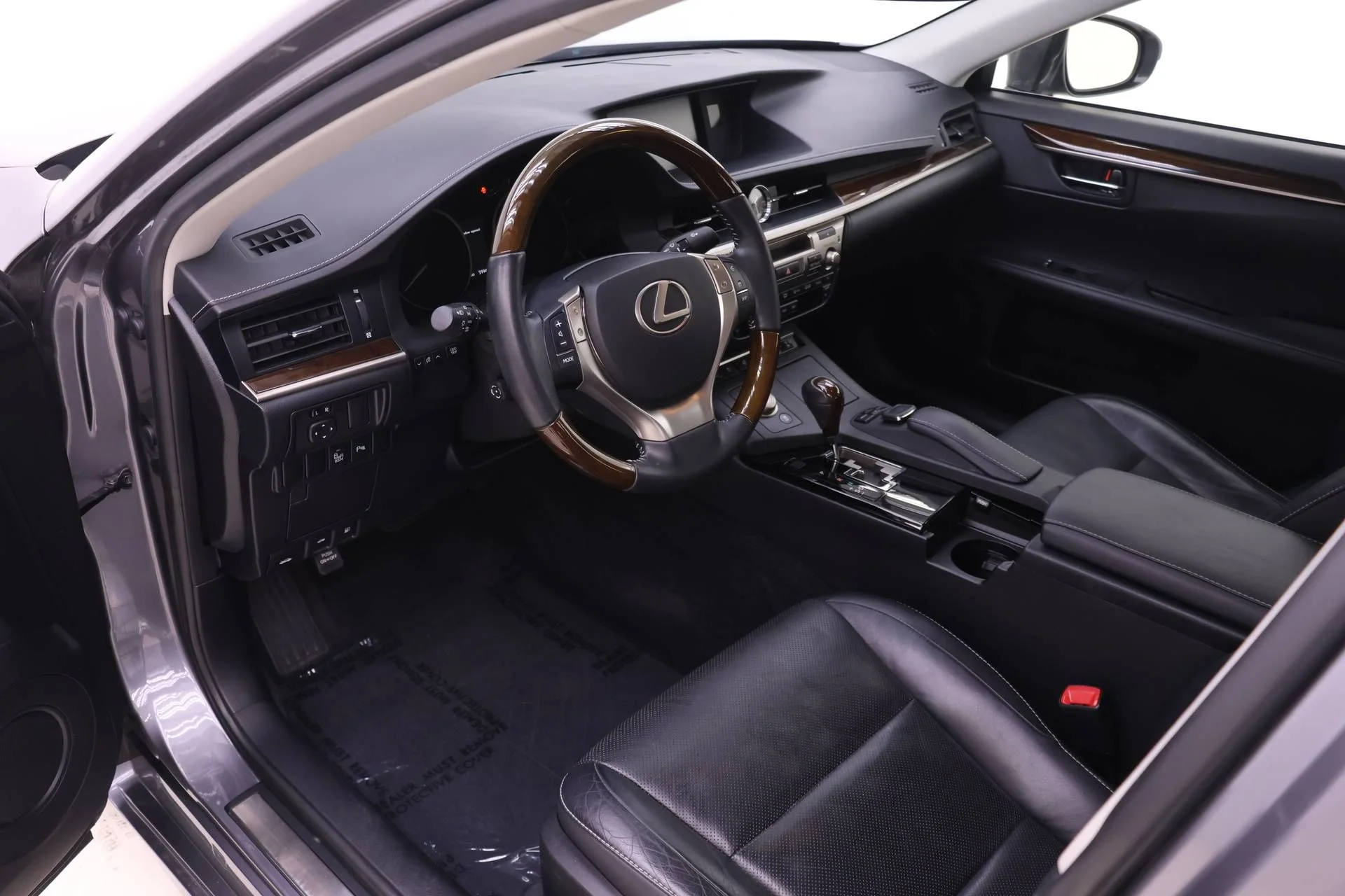 Used 2015 Gray Lexus 350 image 6