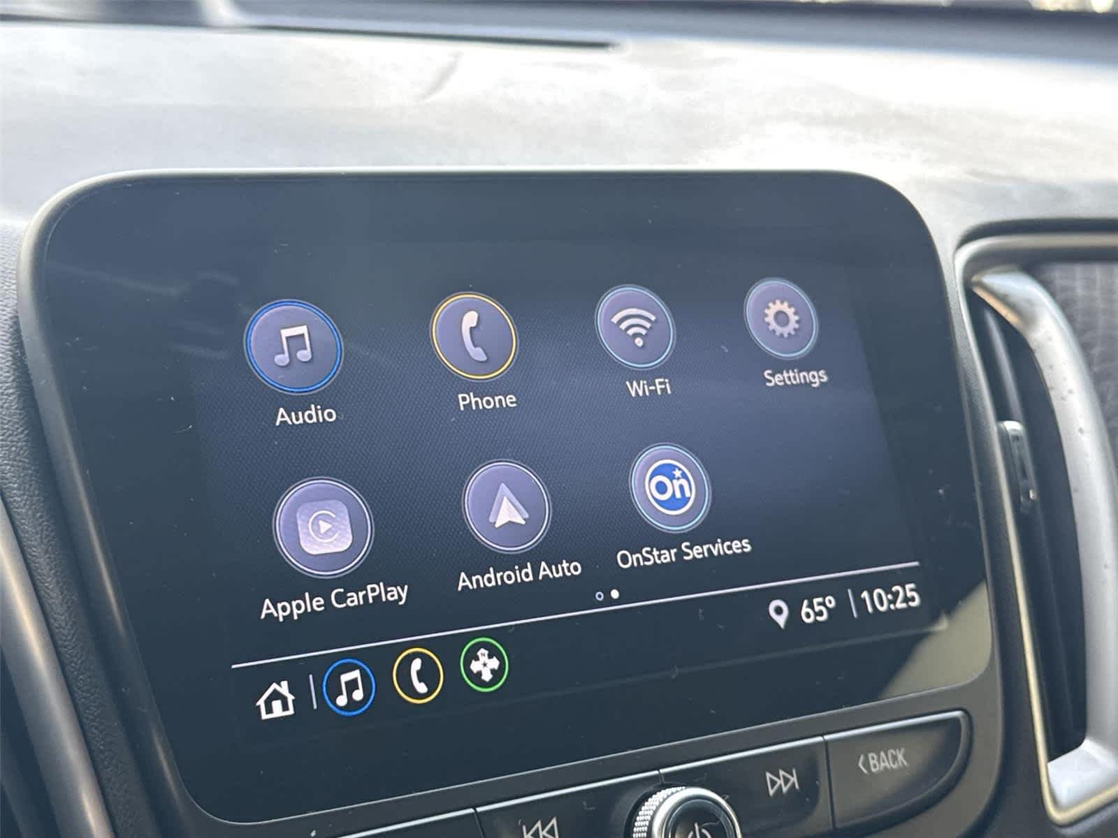 Used 2021 Shadow Gray Metallic Chevrolet RS image 18
