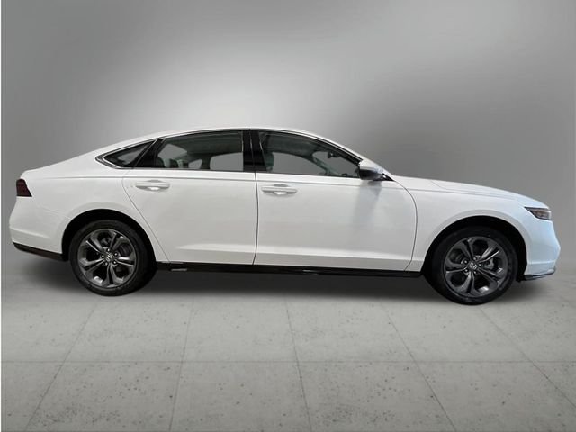 New 2026 Platinum White Pearl Honda EX-L image 8